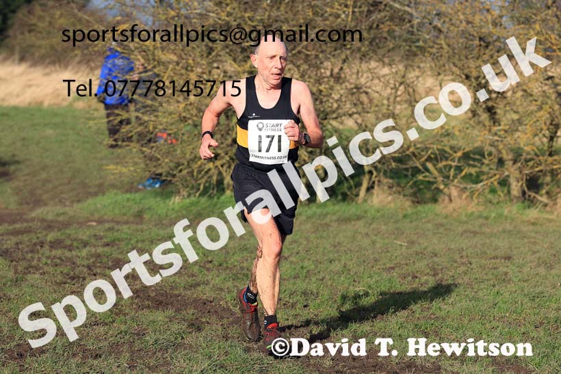 Womens 35 and Over and Mens 65 and Over, 2024 NEMAA Cross Country Champs., Wallsend. Photo: David T. Hewitson/Sports for All Pics